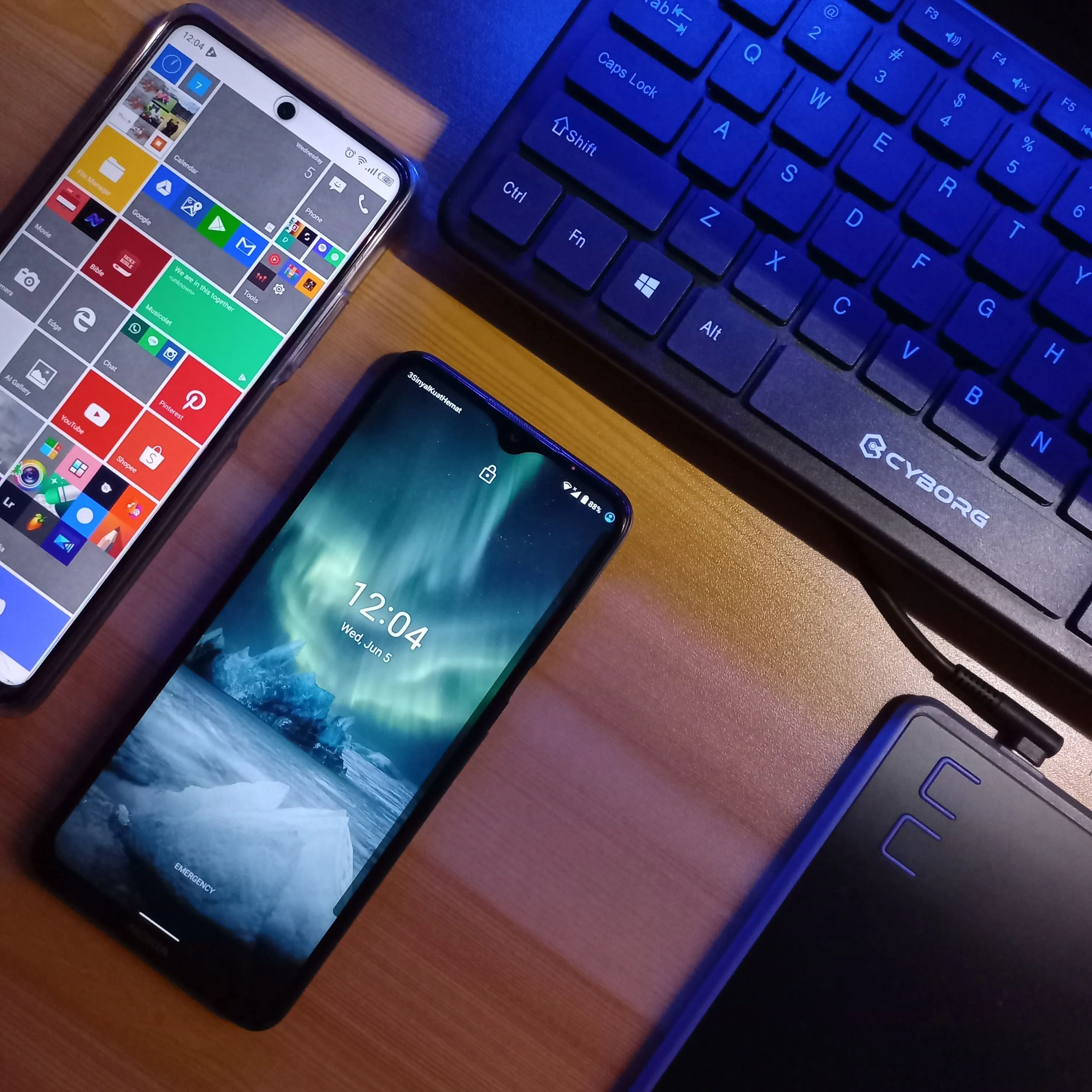 Aplicació de control remot Android compartint pantalla en un smartphone