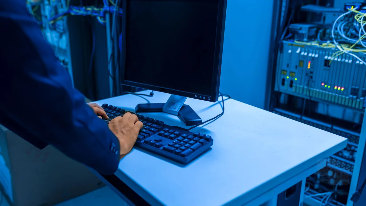Software de mantenimiento remoto de PC para soporte Windows